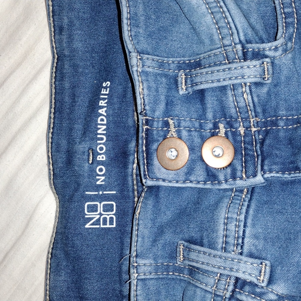 No Boundaries Jeggings 3 - Picture 4 of 7